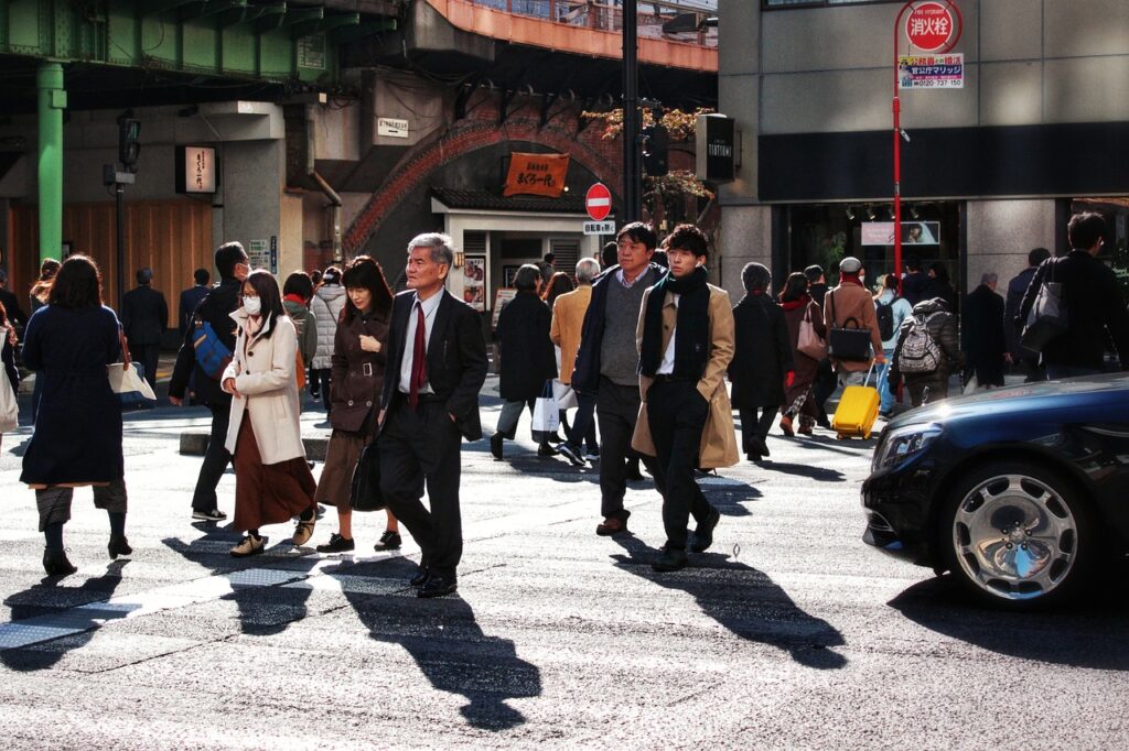 日本の人込み_日本のアクティブな時間帯の写真