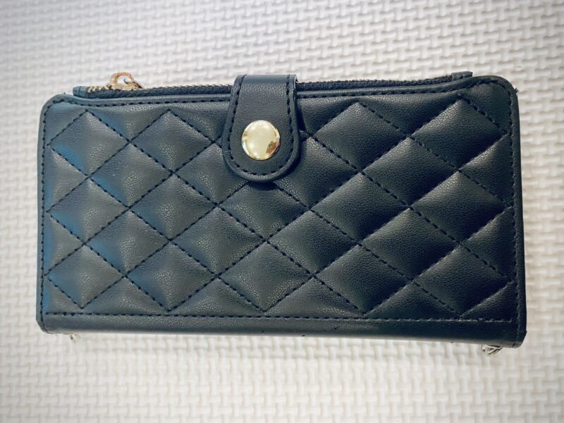 iPhone17手錠型ケース