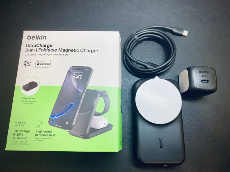 Belkin BoostCharge Pro MagSafe 3-in-1 内容物