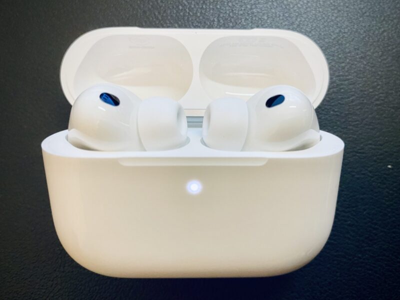 Airpods Pro 3ケースオープン