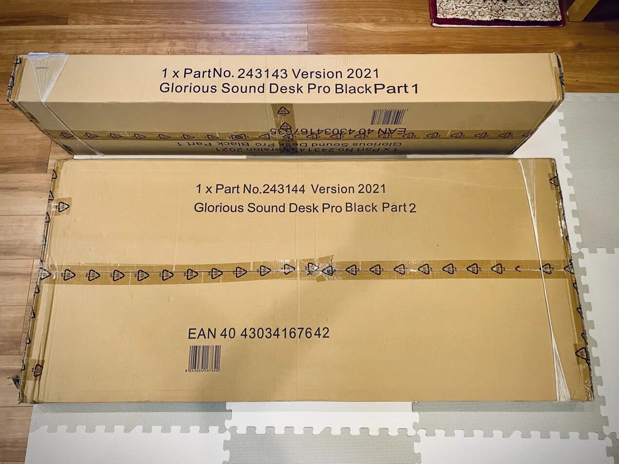 Glorious Sound Desk Pro BK 到着時の2梱包(Part 1・Part 2)