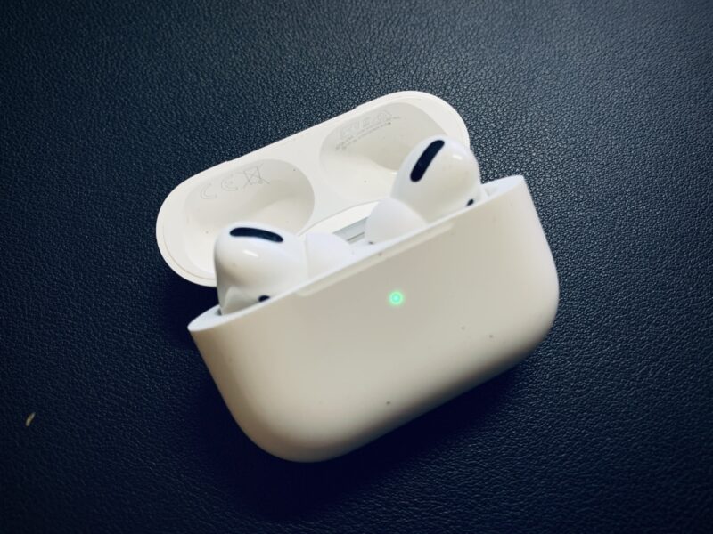 AirPods