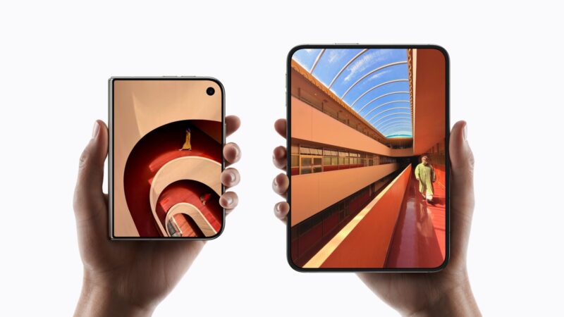iPhone Duo 閉じた状態と開いた状態のサイズ比較