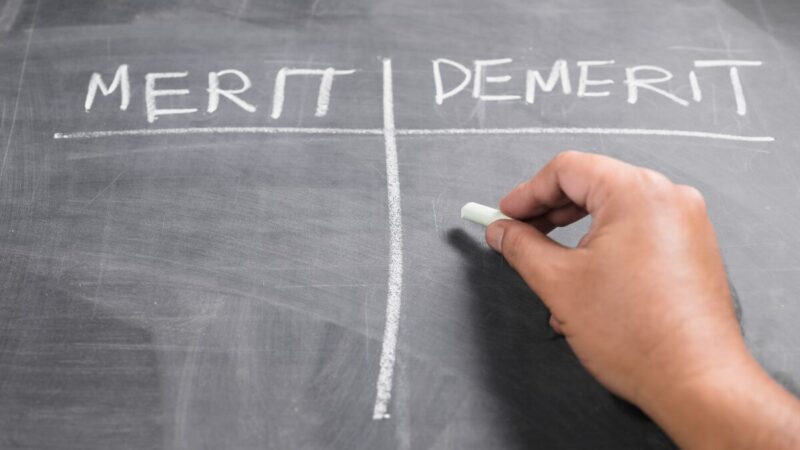 merit demeritのアイキャッチ画像